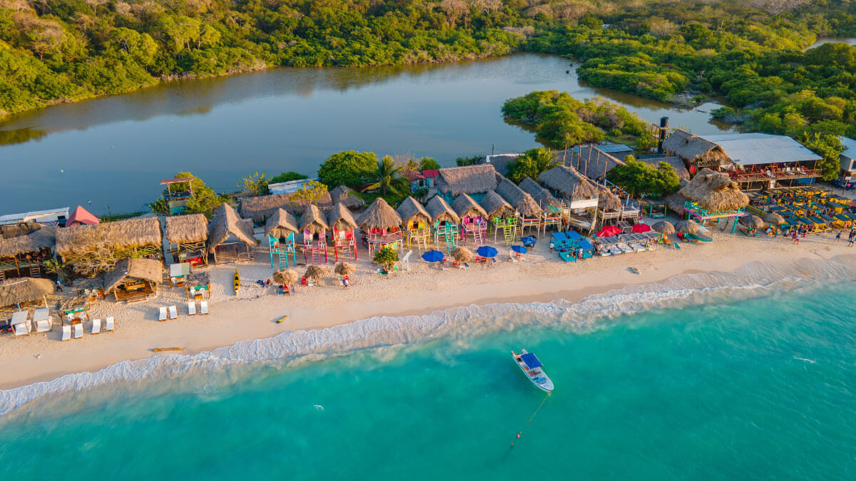 Top 10 de las mejores playas para visitar en Colombia